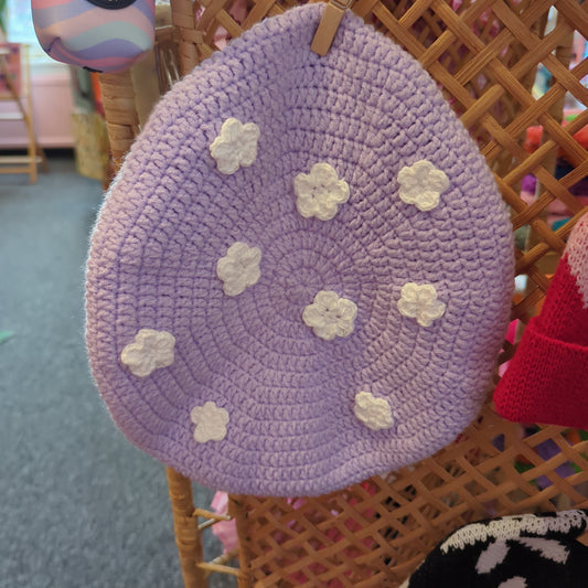 Lilac Daisy Beret