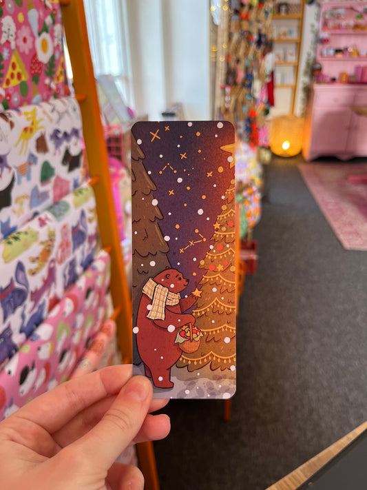 Holiday bear bookmark - Alice Illustrate