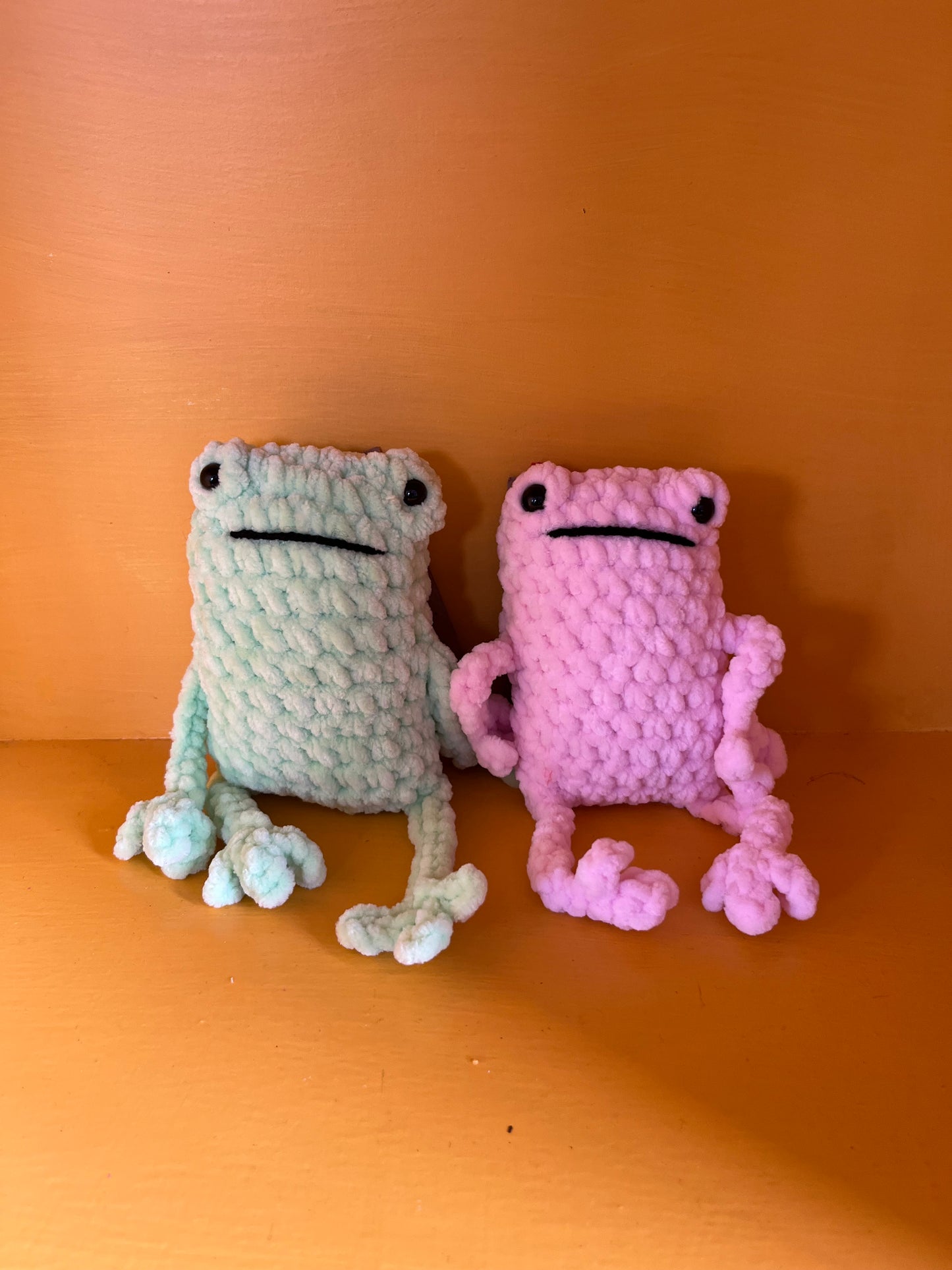 Crochet Frog Plush - Clear Fearr