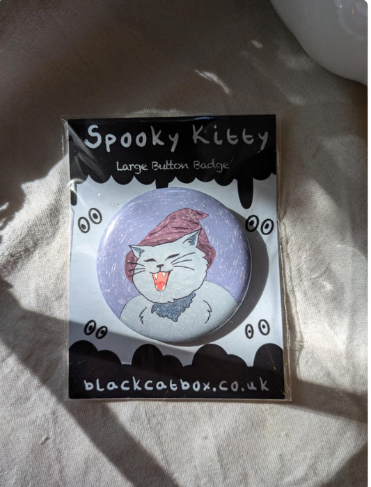 Spooky kitty witch button badge - Black cat box