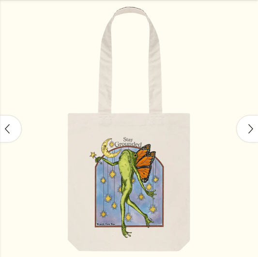 Stay grounded frog tote bag - Black Cat Box