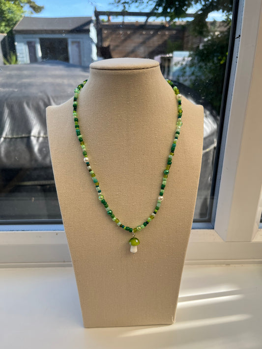 Green Mushroom Necklace - Clear Fearr