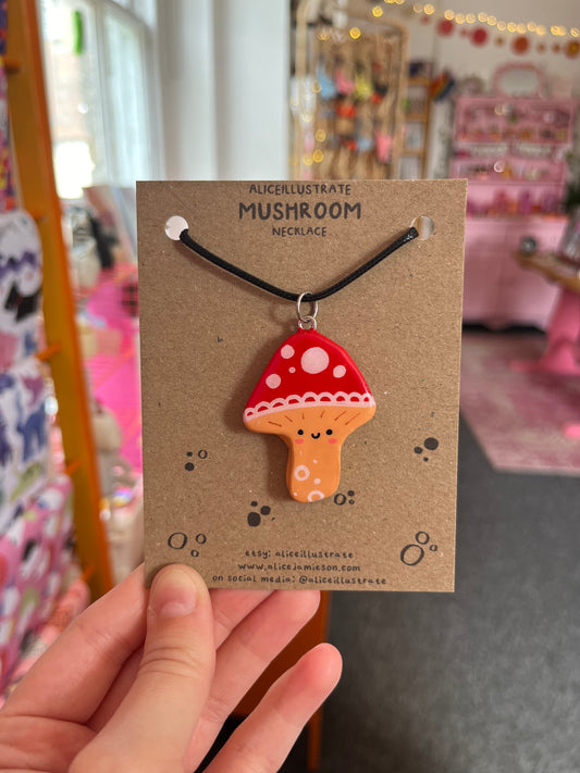 Clay mushroom necklace - Alice Illustrate