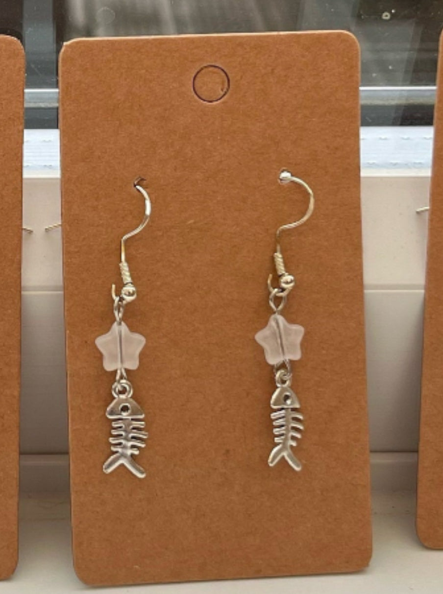 Star fish bone earrings - clear Fearr