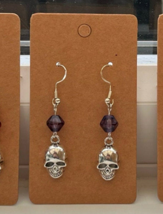 Purple skull earrings - Clear Fearr