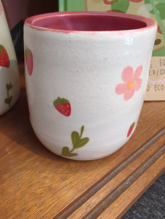 Oopsie strawberry pot